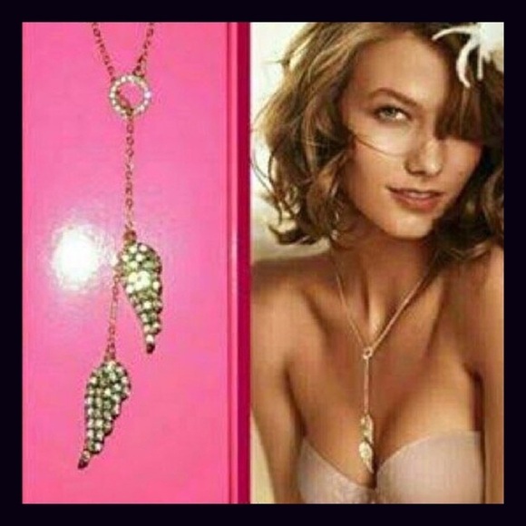 Victoria’s Secret Gold Necklace Rhinestone Angel Wings New in Box - Picture 1 of 7